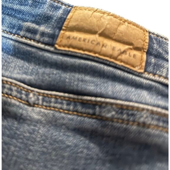 American Eagle Distressed Jeans, Ripped High Rise Stretch Denim, Plus Size 20 - Picture 4 of 8